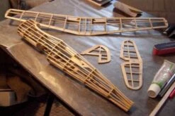 Dumas ME 109G Messerchmitt Balsa Kit -Radio Controlled Model Shop 5500844 2