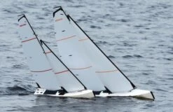 JOYSWAY Dragon Force 65 V6 Yacht ARTR (JY8811A) 8 JOYSWAY Dragon Force 65 V6 Yacht ARTR (JY8811A) -Radio Controlled Model Shop b js 8815a 4