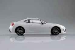 Plastic Kit AOSHIMA TOYOTA 86 (Crystal White Pearl) 1/32 Scale 05418 10 Plastic Kit AOSHIMA TOYOTA 86 (Crystal White Pearl) 1/32 Scale 05418 -Radio Controlled Model Shop dgasasdadf