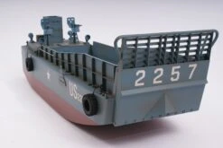 Premium Line - Landing Craft Pre-Built Scale Model Boat -Radio Controlled Model Shop dsc06533