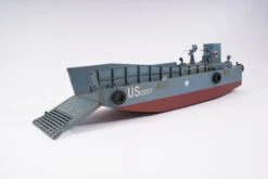Premium Line - Landing Craft Pre-Built Scale Model Boat -Radio Controlled Model Shop dsc06547