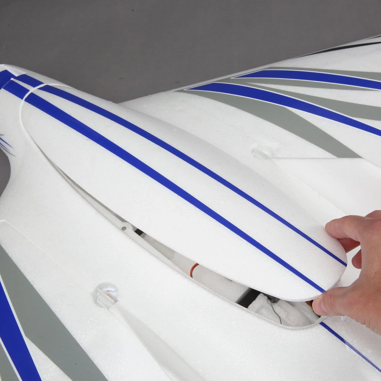 E-Flite Opterra 2M Wing BNF Basic 20 E-Flite Opterra 2M Wing BNF Basic - Image 20