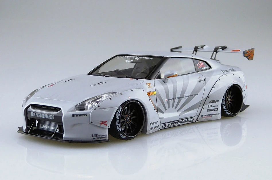 Plastic Kit Aoshima 1/24 LB WORKS R35 GT-R Ver.2 3 Plastic Kit Aoshima 1/24 LB WORKS R35 GT-R Ver.2 - Image 3