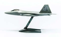Airfix QUICK BUILD F22 Raptor -Radio Controlled Model Shop j6005 raptor 2 1