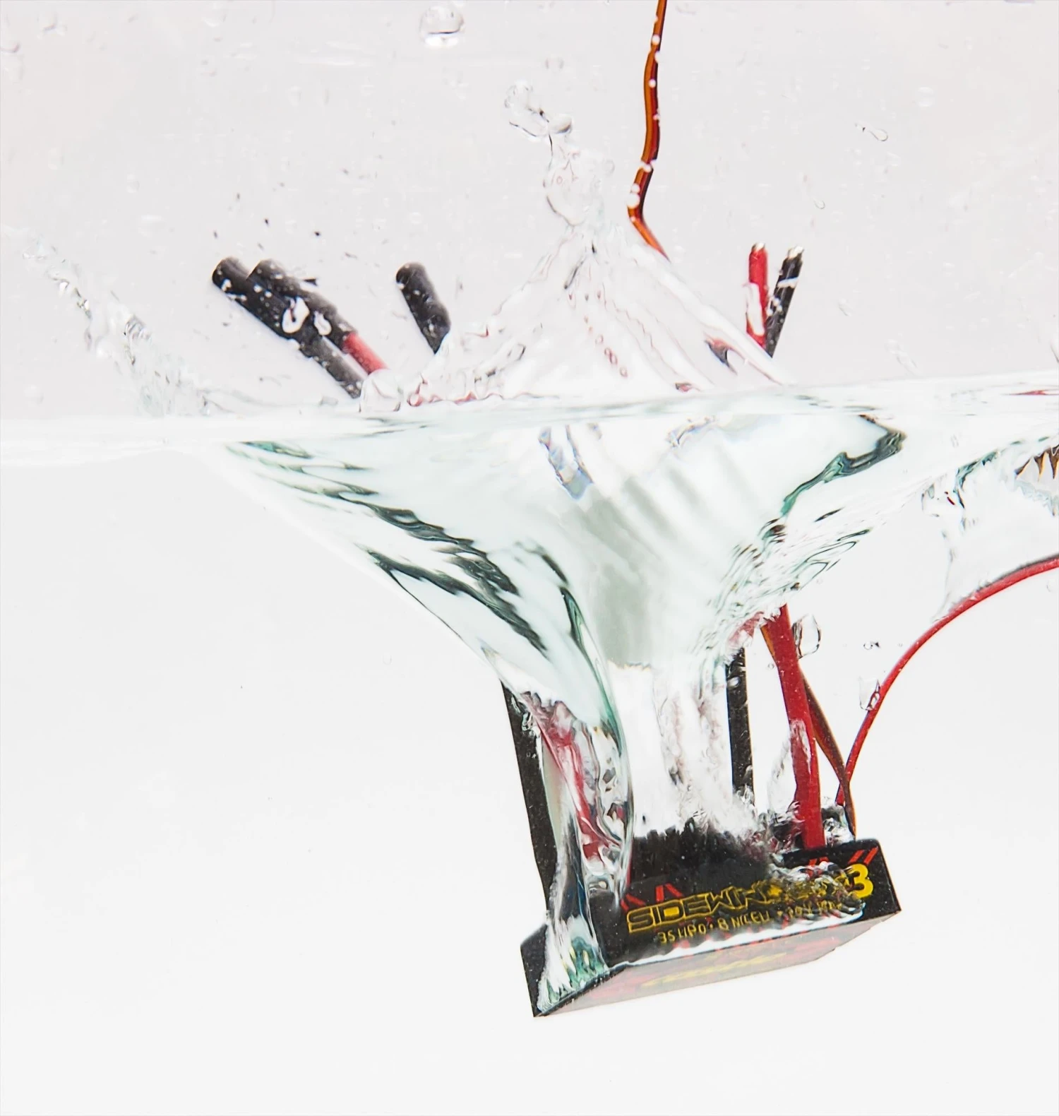 Sv3 Sidewinder Waterproof 1:10th 12V Sport Car ESC 2 Sv3 Sidewinder Waterproof 1:10th 12V Sport Car ESC - Image 2