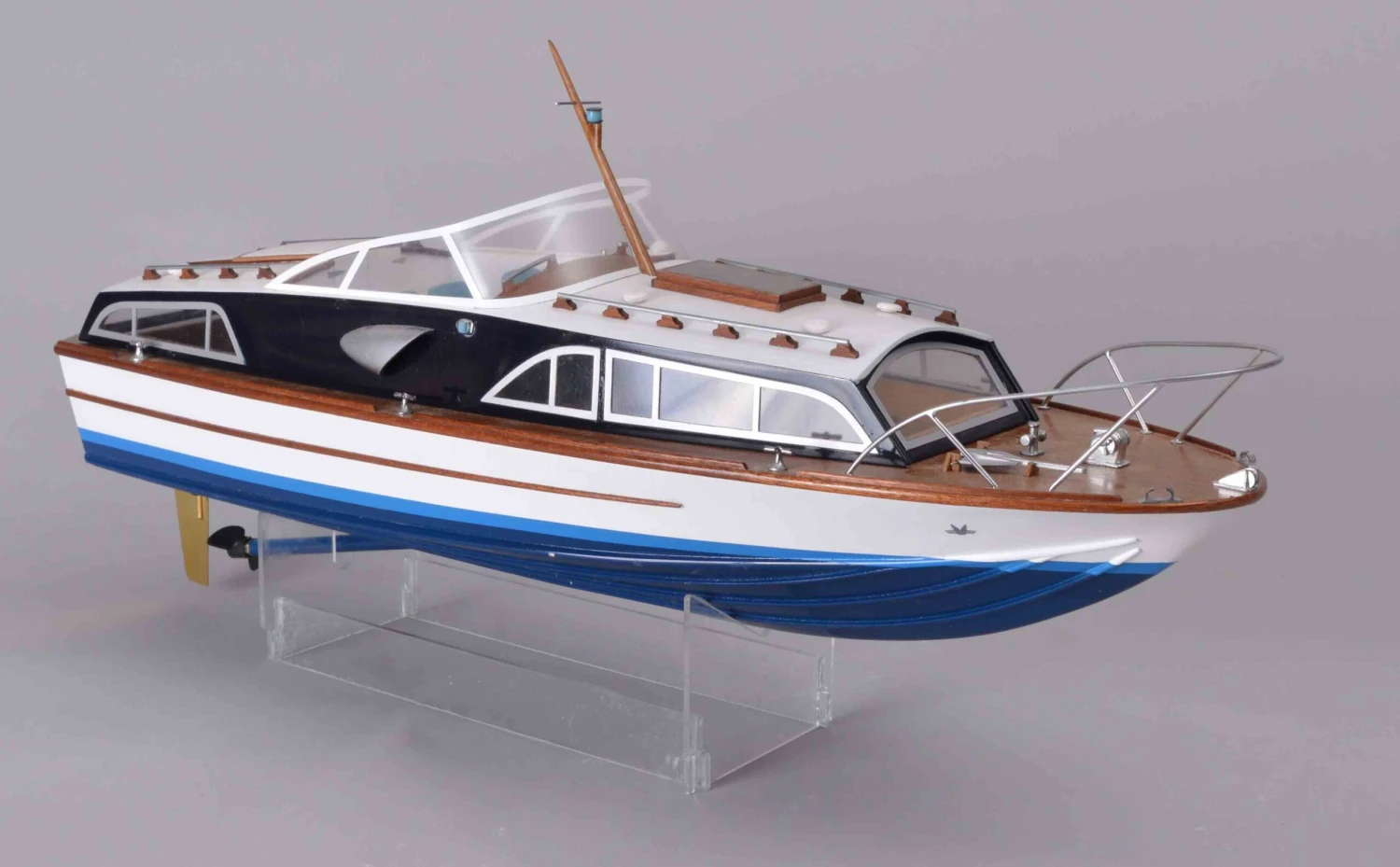 Slec/Aerokit Fairey Huntsman 31 23.5ins (597mm) With Fitting Kit 1 Slec/Aerokit Fairey Huntsman 31 23.5ins (597mm) With Fitting Kit