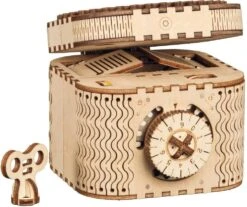 Caldercraft HM Schooner Pickle 1778 Wooden Model Ship Kit -Radio Controlled Model Shop treasure box 1